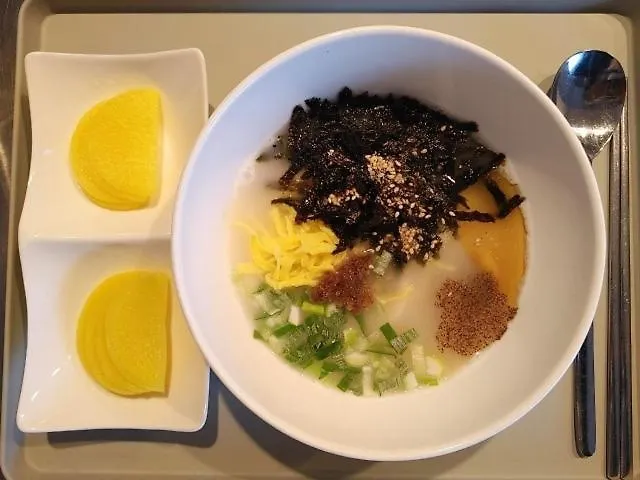 Jeonggwan Yeogi-eoddae * 釜山